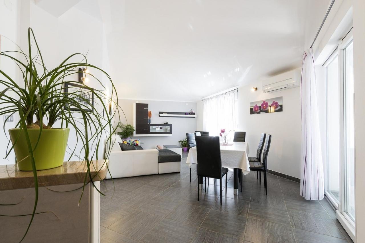 Apartment Carmen Póla Kültér fotó
