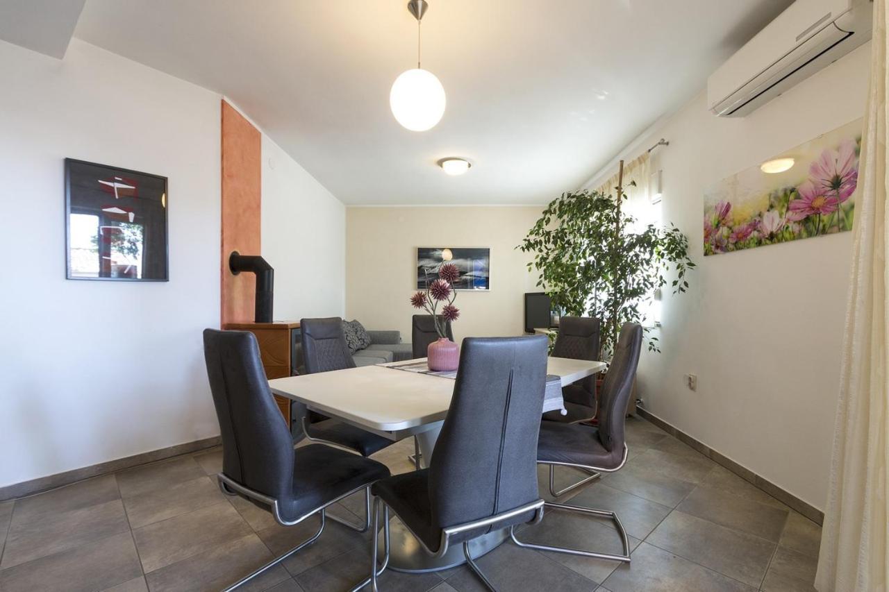 Apartment Carmen Póla Kültér fotó