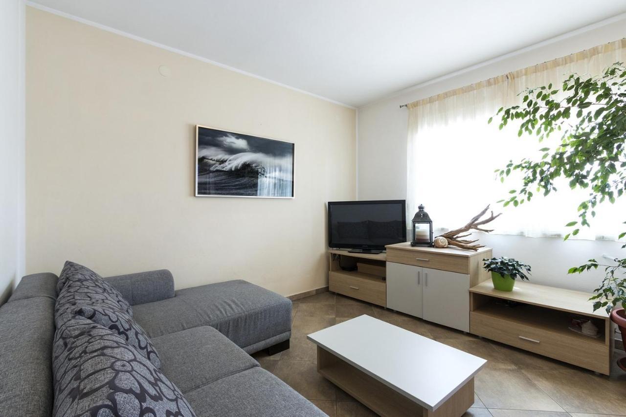 Apartment Carmen Póla Kültér fotó