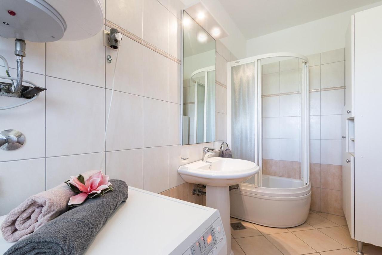 Apartment Carmen Póla Kültér fotó