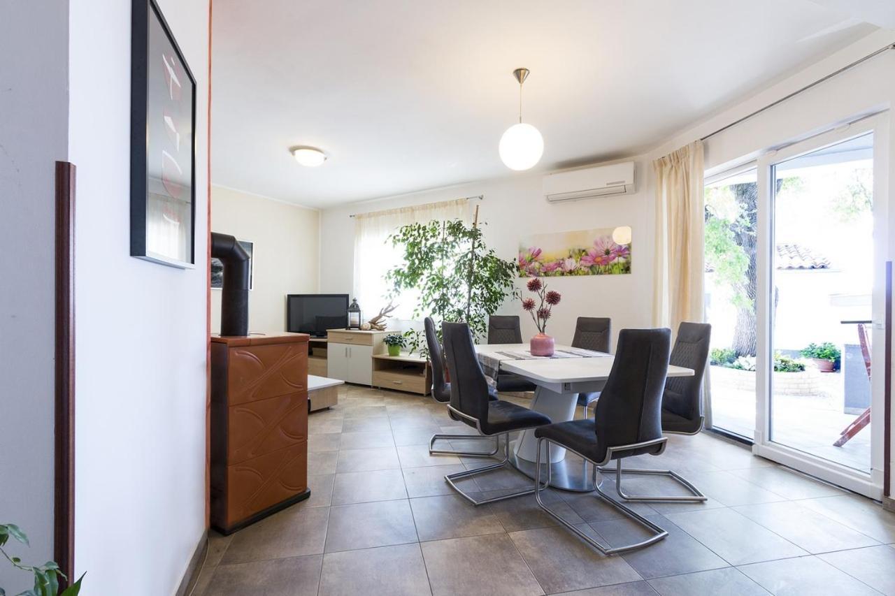 Apartment Carmen Póla Kültér fotó