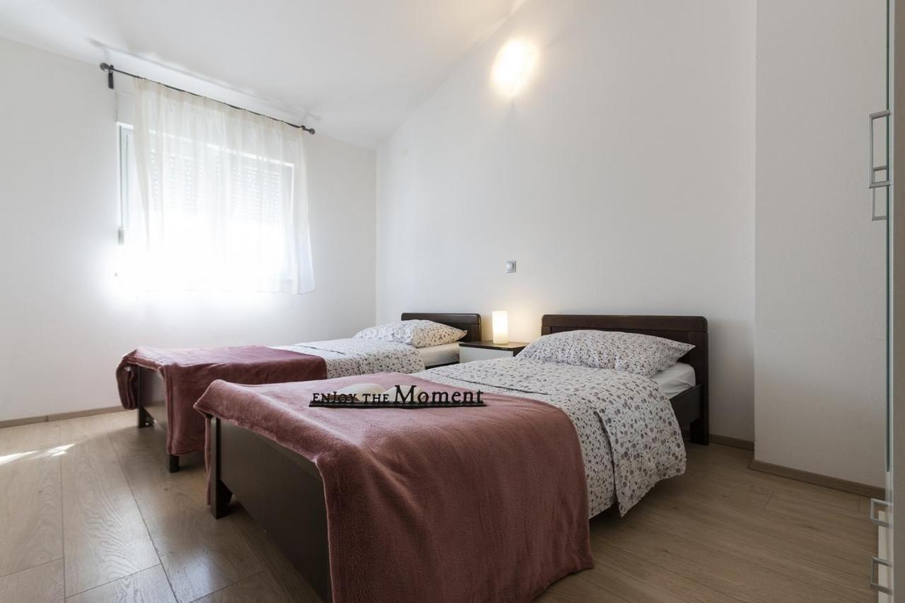 Apartment Carmen Póla Kültér fotó
