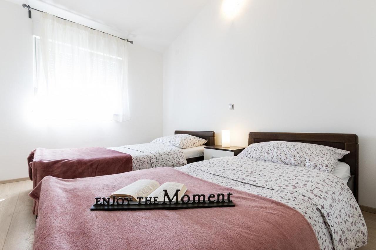Apartment Carmen Póla Kültér fotó