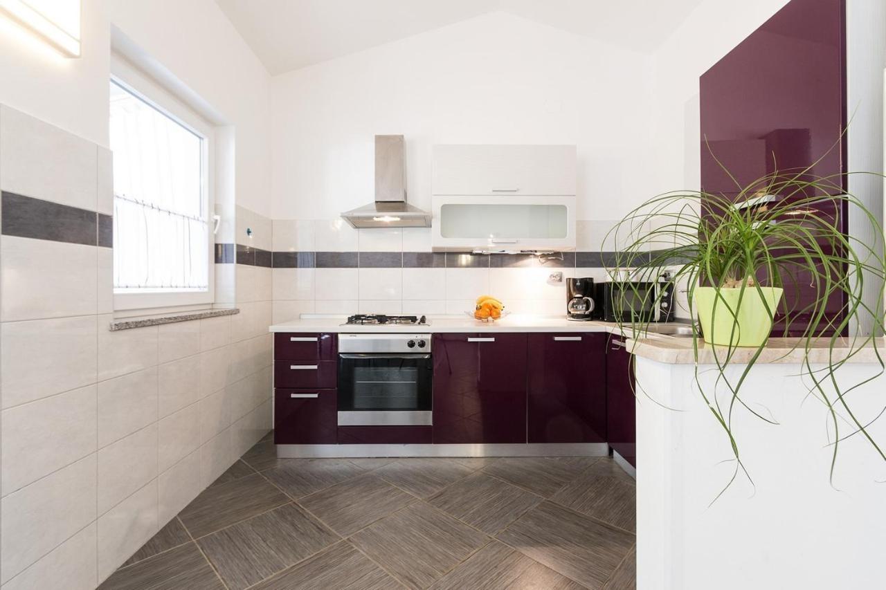 Apartment Carmen Póla Kültér fotó
